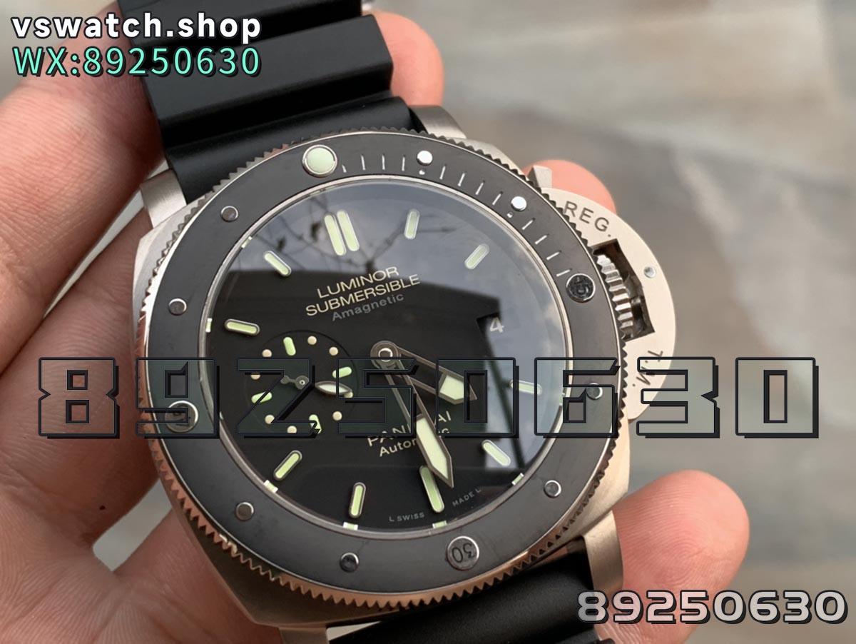 VS厂沛纳海LUMINOR 1950系列PAM00389腕表