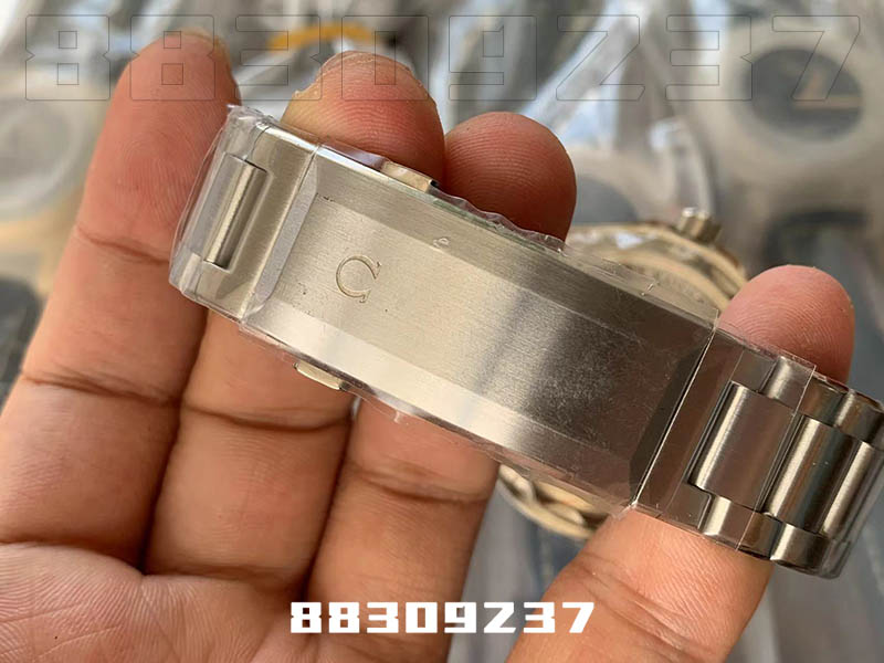 SBF欧米茄海洋宇宙新海王会不会一眼假-VS手表