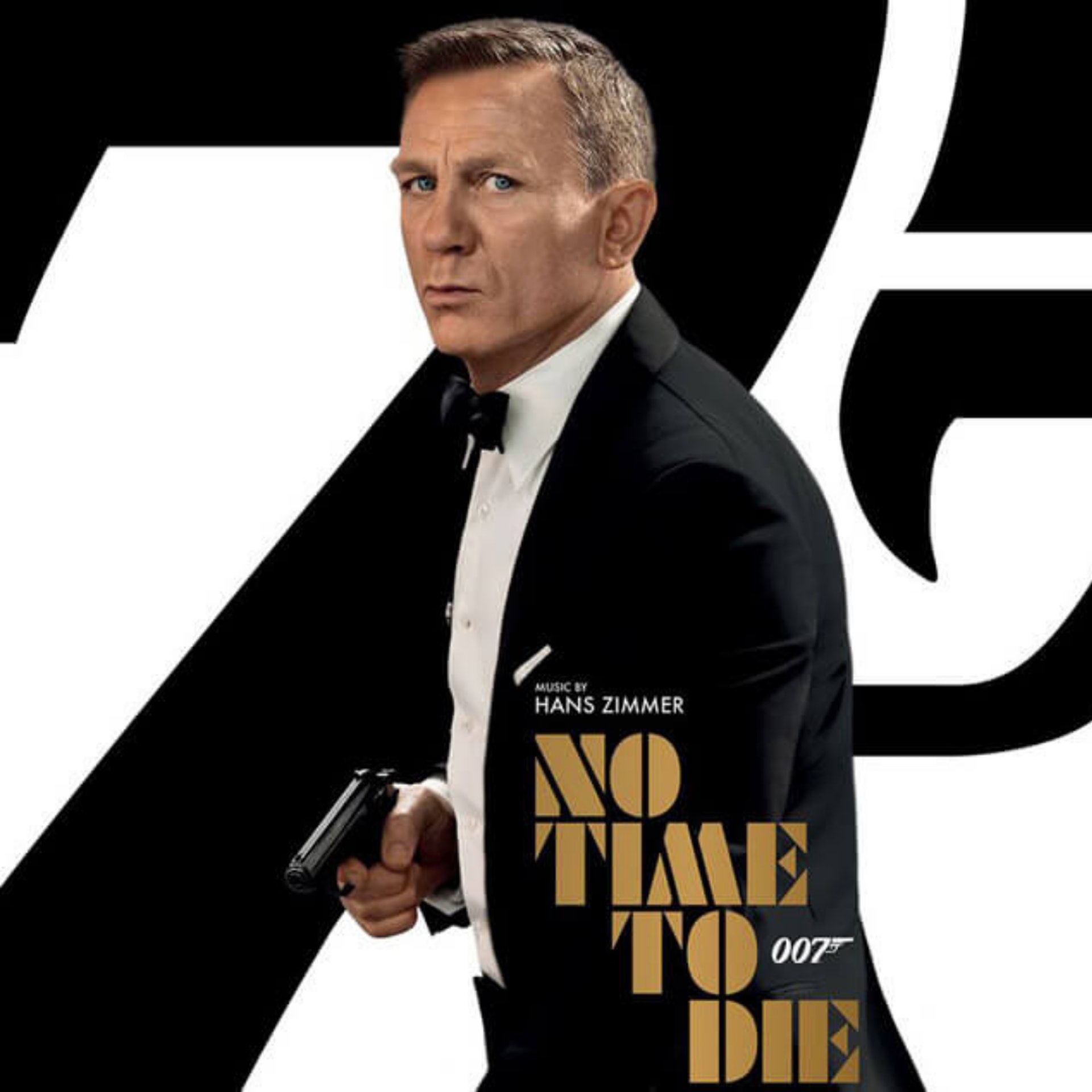 《007：生死有時》（No Time To Die）劇照。（OMEGA官網）