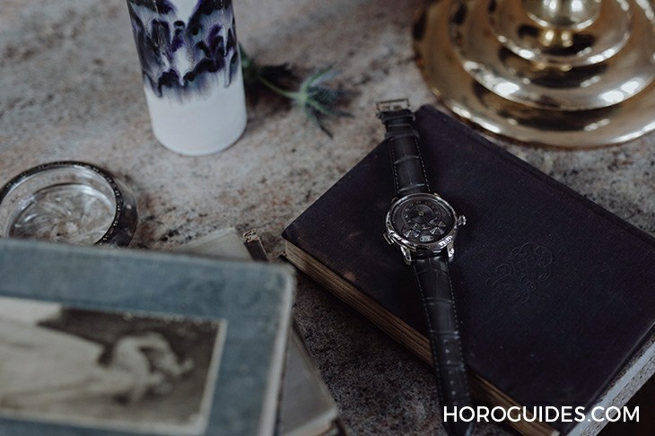 MONTBLANC - Pre-SIHH 2019 万宝龙Nicolas Rieussec计时码表换上煤灰色新貌