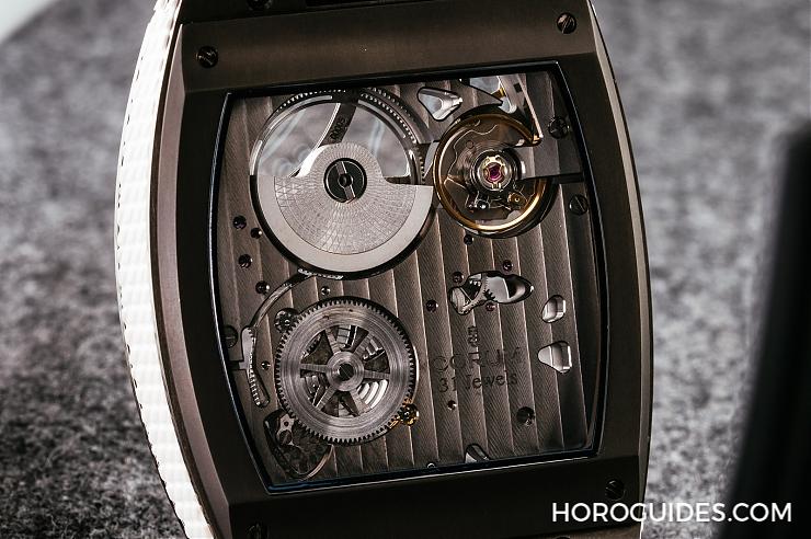 CORUM - 运动前卫又实戴CORUM的「实验」精神Heritage Corum Lab 01