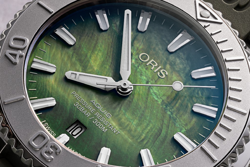 Oris Aquis 纽约港限量版