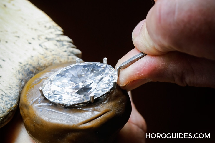 VAN CLEEF & ARPELS - 从一颗910克拉钻石原石，到25件隐密式镶嵌珠宝|梵克雅宝Legend of Diamonds系列