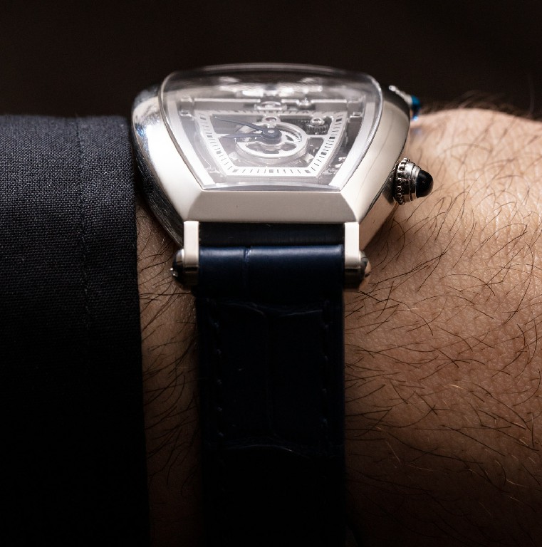 动手：Cartier Prive Tonneau Skeleton XL Dual Time 手表