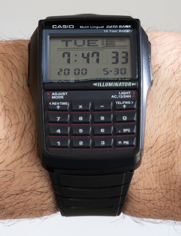 一些今天仍在销售的卡西欧数据库计算器手表的实际操作