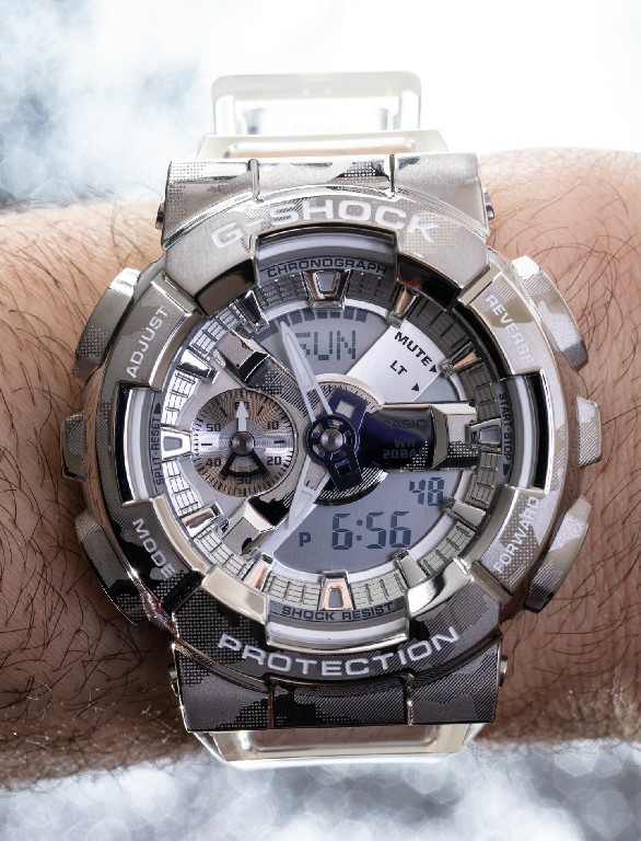 动手操作：卡西欧 G-Shock 金属 GM110 和 GM5600 手表