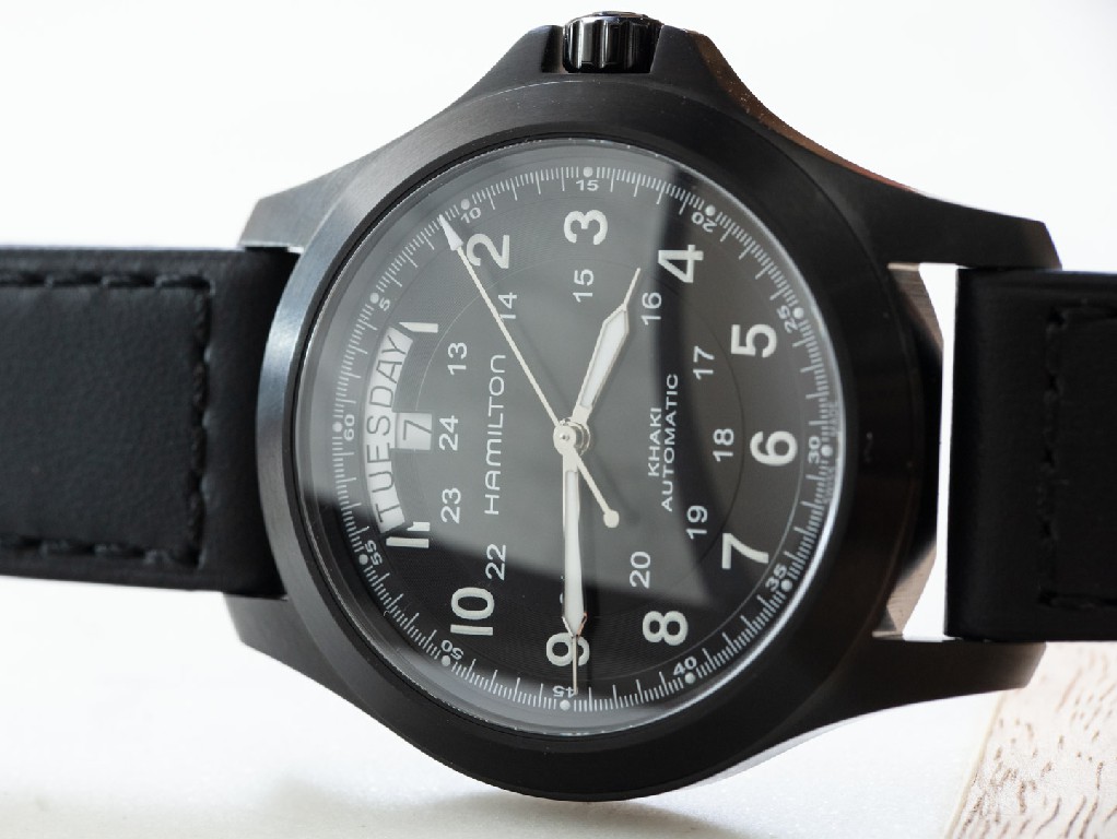 观看评论：Hamilton Khaki Field King