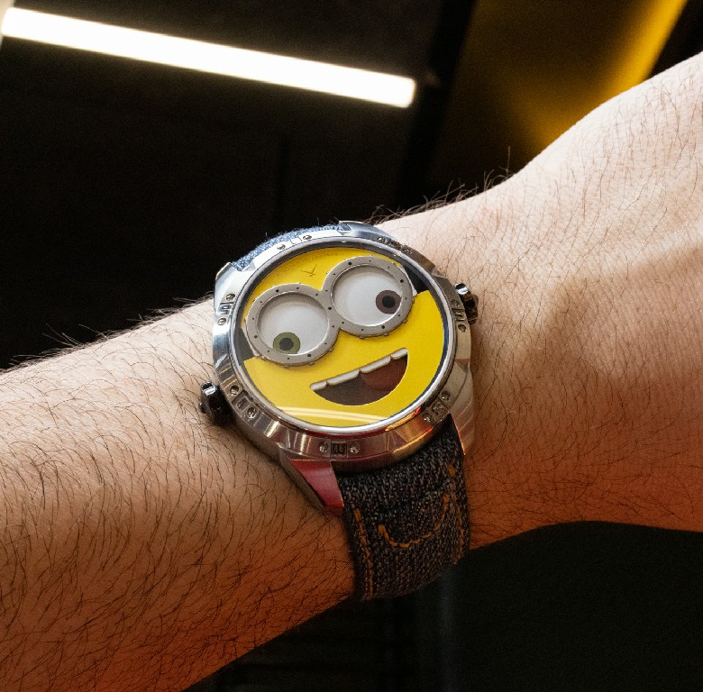 动手：Konstantin Chaykin Wristmons Minions 手表