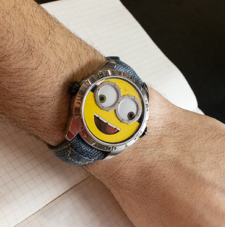 动手：Konstantin Chaykin Wristmons Minions 手表