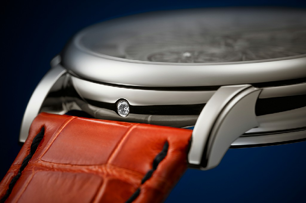 百达翡丽推出“高级研究”5750腕表，配备响亮的三问报时功能