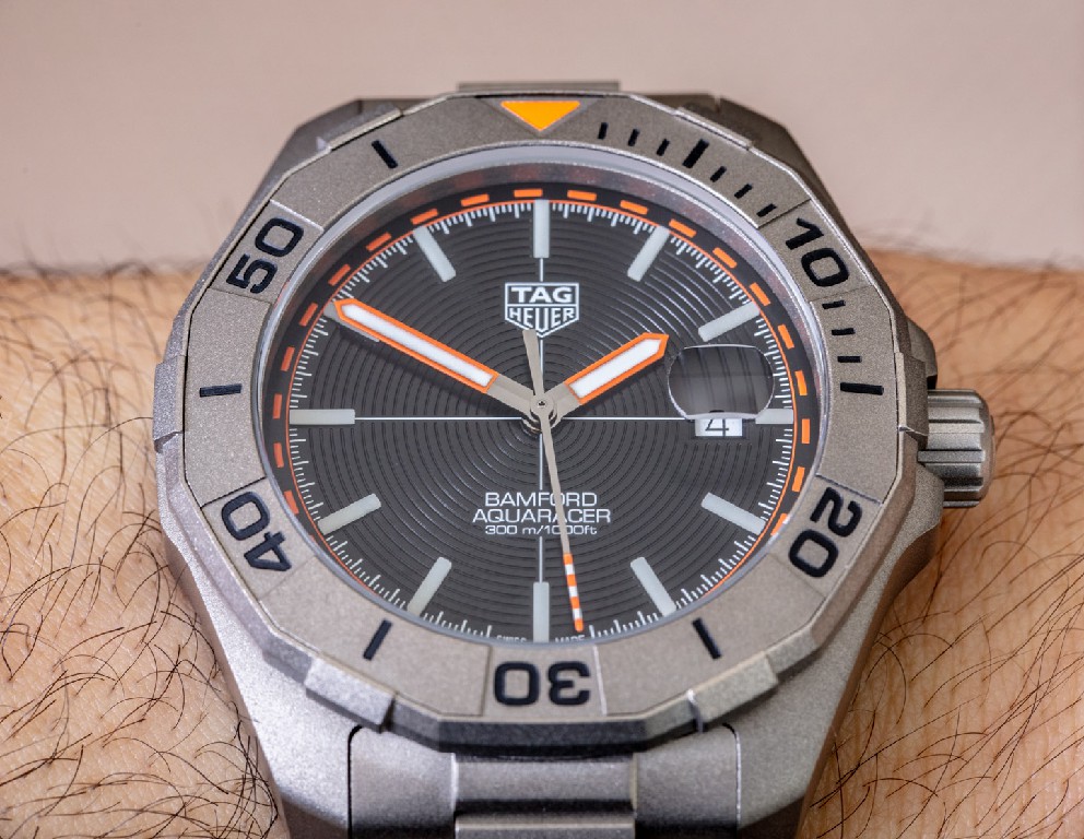 动手实践：TAG Heuer Aquaracer x Bamford 钛金属腕表