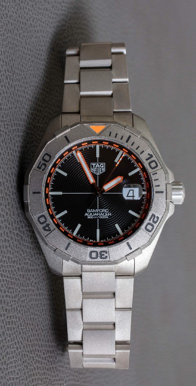 动手实践：TAG Heuer Aquaracer x Bamford 钛金属腕表