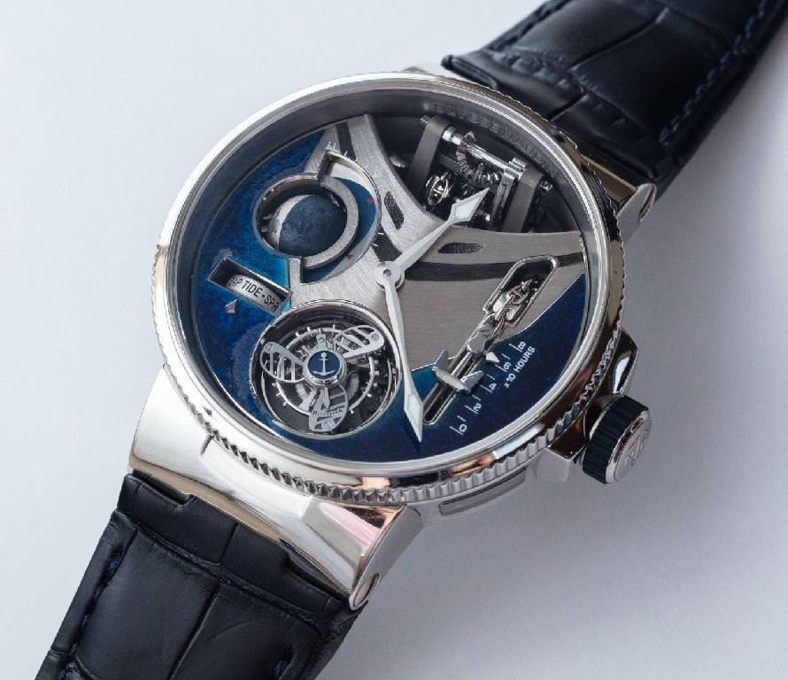 动手操作：Ulysse Nardin Marine 超级游艇腕表