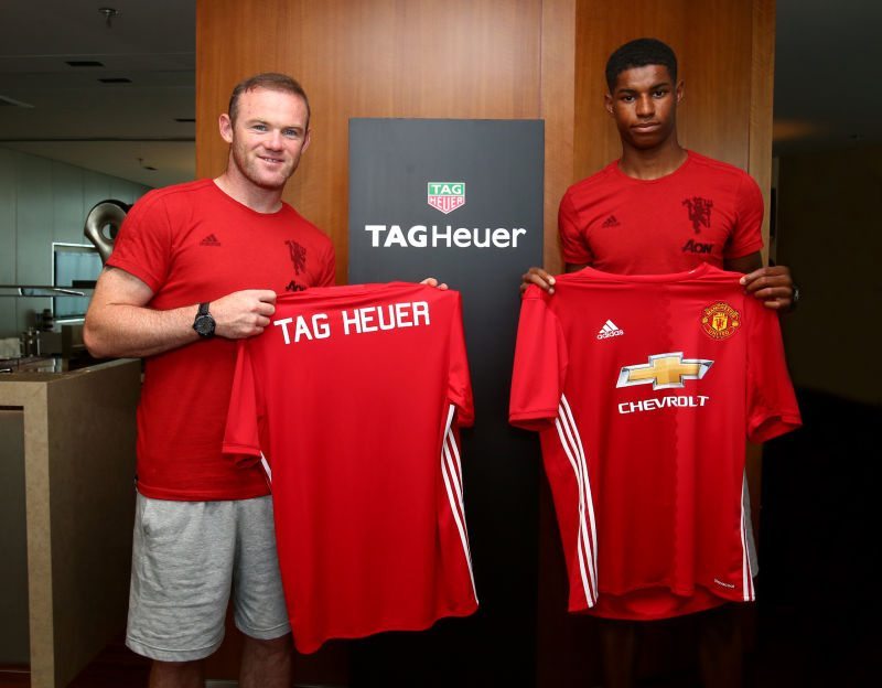 TAG-Heuer-Manchester-United-Official-Timekeeper-aBlogtoWatch-2