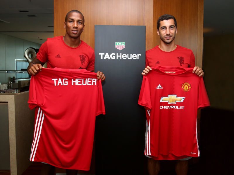 TAG-Heuer-Manchester-United-Official-Timekeeper-aBlogtoWatch-3