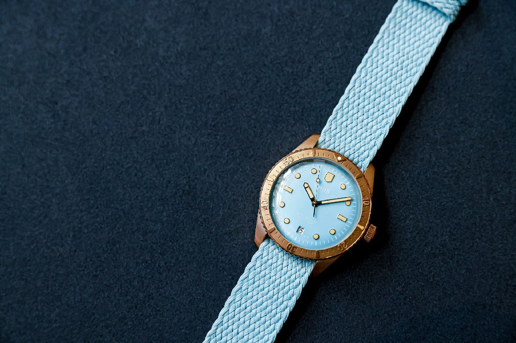 Divers Sixty-Five「Cotton Candy」系列（图片来源：ORIS）