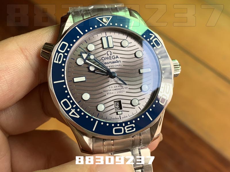 VS厂欧米茄海马系列300M蓝圈灰盘款V3版复刻腕表做工细评-VS厂手表做工细节如何