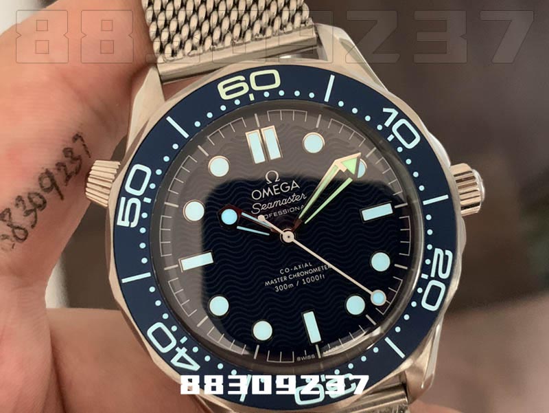 VS厂欧米茄海马300M邦德60周年特别款复刻表会一眼假吗-VS手表评测