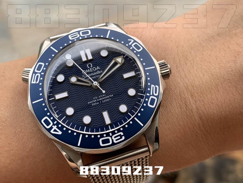VS厂欧米茄海马300M邦德60周年特别款复刻表会一眼假吗-VS手表评测