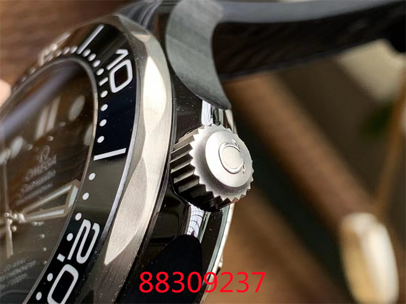 VS厂欧米茄海马系列300M陶瓷钛金属款复刻腕表做工细节深度评测