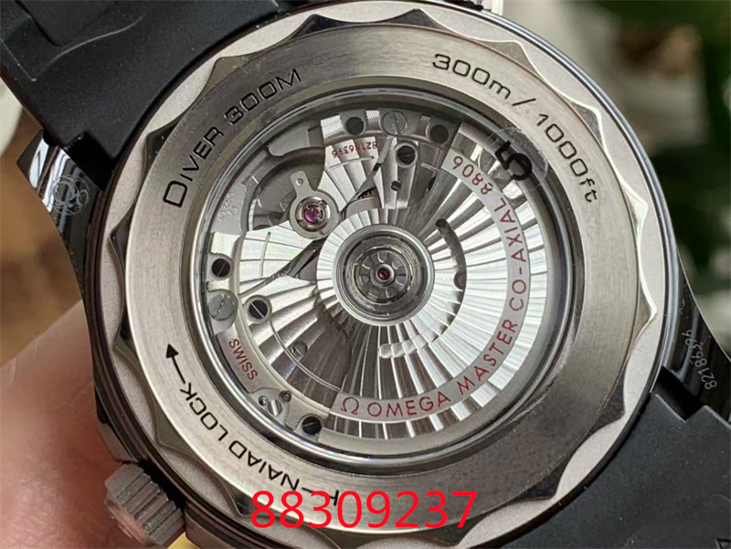 VS厂欧米茄海马系列300M陶瓷钛金属款复刻腕表值不值得入手