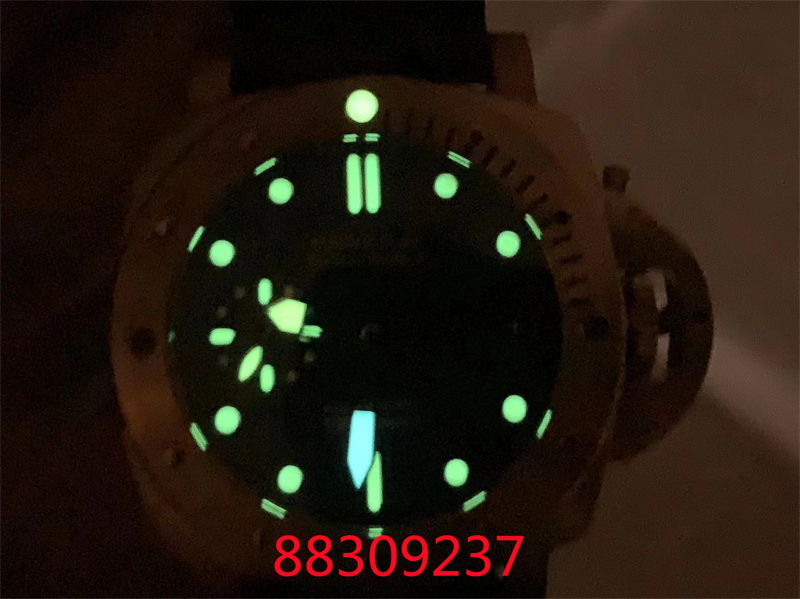 VS厂沛纳海潜行系列PAM01074复刻腕表值不值得入手