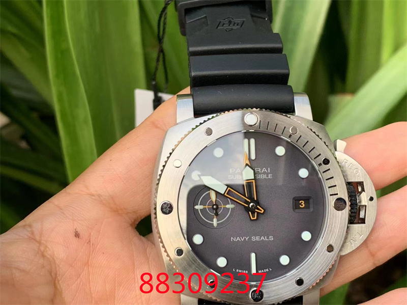 VS厂沛纳海潜行系列PAM01323复刻腕表值不值得入手