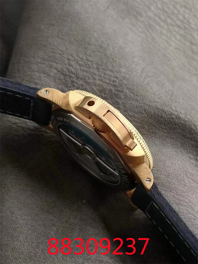 VS厂沛纳海潜行系列PAM01074复刻腕表细节评测